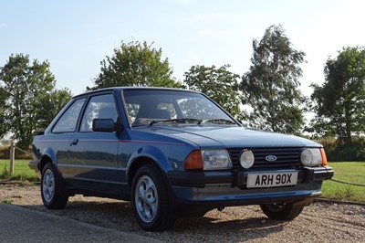 Lot 27 - 1982 Ford Escort XR3