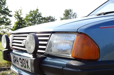 Lot 27 - 1982 Ford Escort XR3