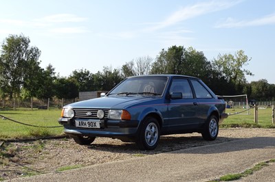 Lot 27 - 1982 Ford Escort XR3