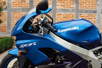 Lot 1999 Kawasaki Ninja ZX-9R