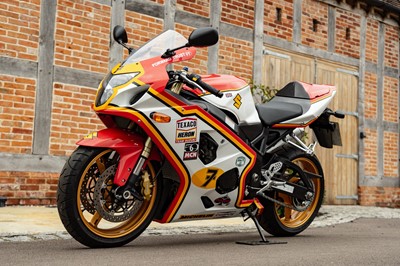 Lot 2005 Suzuki GSX-R750 K5 Barry Sheene Edition