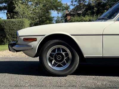 Lot 30 - 1973 Triumph Stag