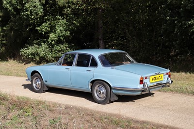 Lot 146 - 1971 Jaguar XJ6 4.2 Litre