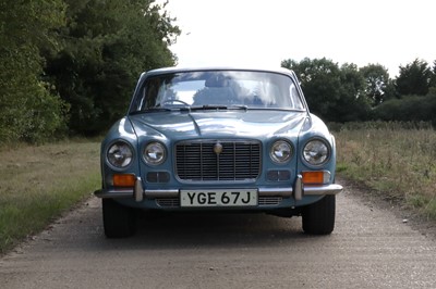 Lot 146 - 1971 Jaguar XJ6 4.2 Litre