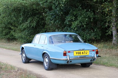 Lot 146 - 1971 Jaguar XJ6 4.2 Litre