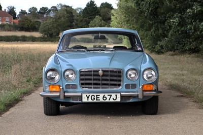 Lot 146 - 1971 Jaguar XJ6 4.2 Litre