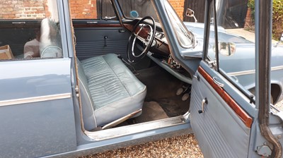 Lot 157 - 1962 Singer Vogue Series I Estate