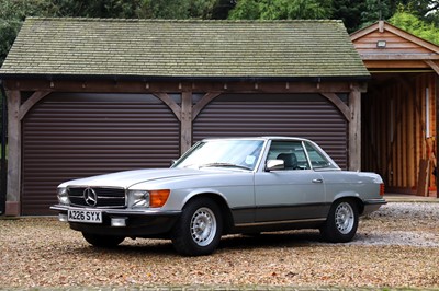 Lot 1983 Mercedes-Benz 500 SL