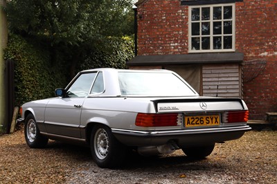 Lot 1983 Mercedes-Benz 500 SL