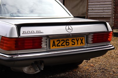 Lot 1983 Mercedes-Benz 500 SL