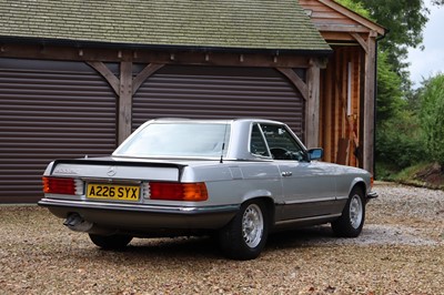 Lot 1983 Mercedes-Benz 500 SL