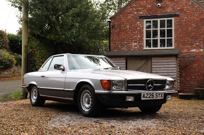 Lot 1983 Mercedes-Benz 500 SL