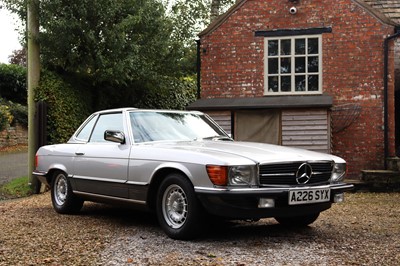 Lot 1983 Mercedes-Benz 500 SL