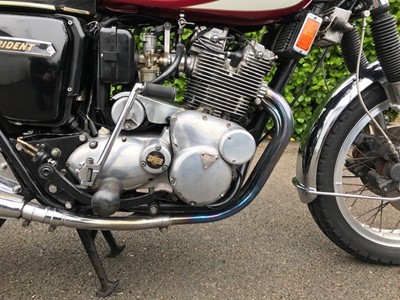 Lot 219 - 1977 Triumph T160V