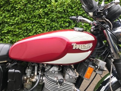 Lot 219 - 1977 Triumph T160V