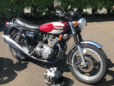 Lot 219 - 1977 Triumph T160V