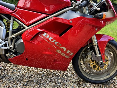 Lot 1999 Ducati 996