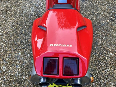 Lot 1999 Ducati 996