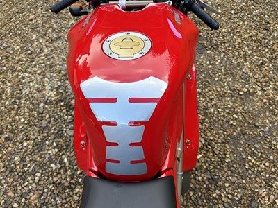 Lot 1999 Ducati 996