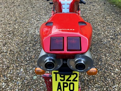 Lot 1999 Ducati 996