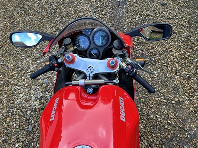 Lot 1999 Ducati 996