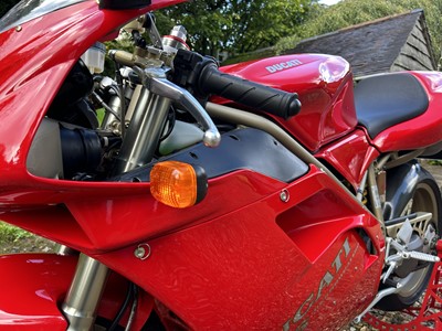 Lot 1999 Ducati 996