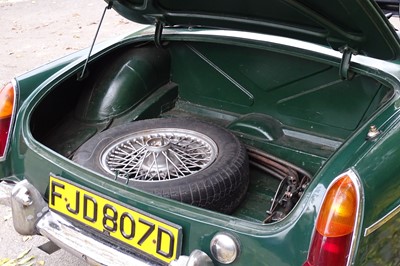 Lot 113 - 1966 MG B Roadster