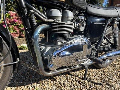 Lot 2005 Triumph T100 Bonneville