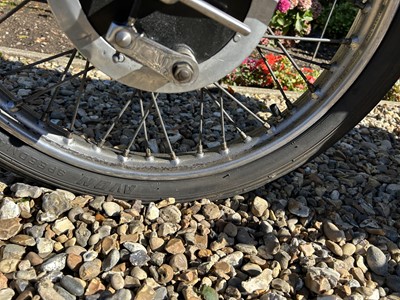 Lot 1950 Vincent Comet