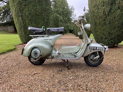 Lot 1954 Vespa Douglas Model G