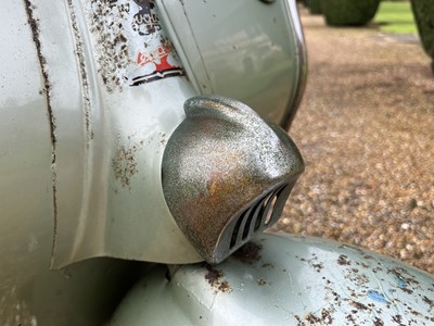 Lot 1954 Vespa Douglas Model G