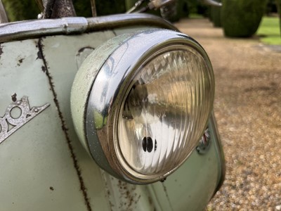 Lot 1954 Vespa Douglas Model G