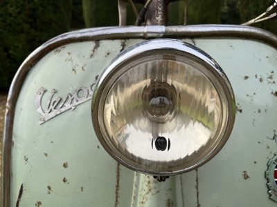 Lot 1954 Vespa Douglas Model G