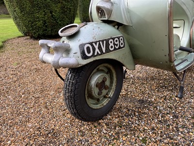 Lot 1954 Vespa Douglas Model G