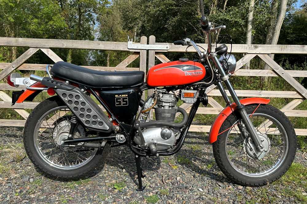 Lot 1971 Triumph T25SS Blazer