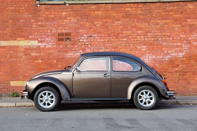 Lot 1975 Volkswagen Beetle 1303