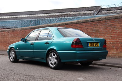 Lot 62 - 1999 Mercedes-Benz C240 Sport