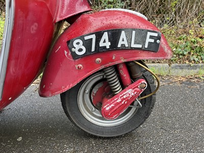 Lot 1960 Vespa Douglas 152L2