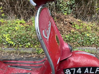 Lot 1960 Vespa Douglas 152L2