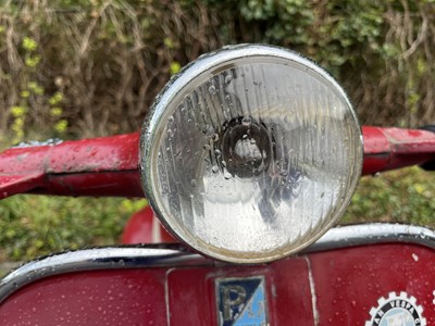 Lot 1960 Vespa Douglas 152L2