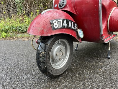 Lot 1960 Vespa Douglas 152L2