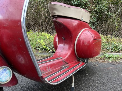 Lot 1960 Vespa Douglas 152L2