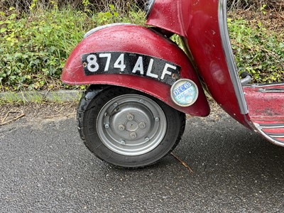 Lot 1960 Vespa Douglas 152L2