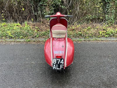 Lot 1960 Vespa Douglas 152L2