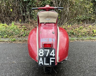 Lot 120 - 1960 Vespa Douglas 152L2