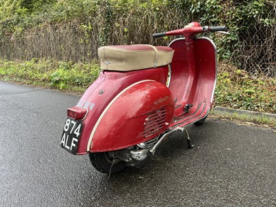 Lot 1960 Vespa Douglas 152L2