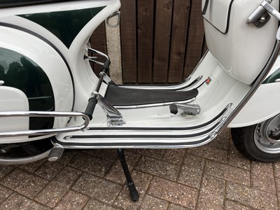 Lot 1966 Vespa SS180 Super Sport (221)