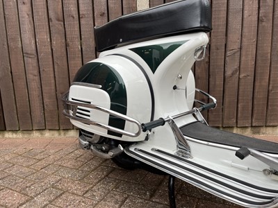 Lot 1966 Vespa SS180 Super Sport (221)