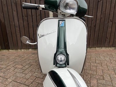 Lot 1966 Vespa SS180 Super Sport (221)