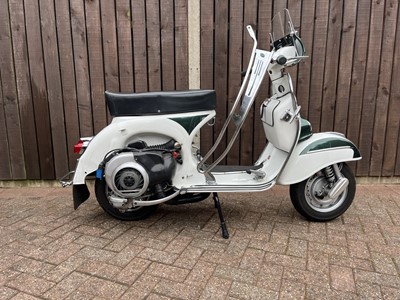 Lot 1966 Vespa SS180 Super Sport (221)